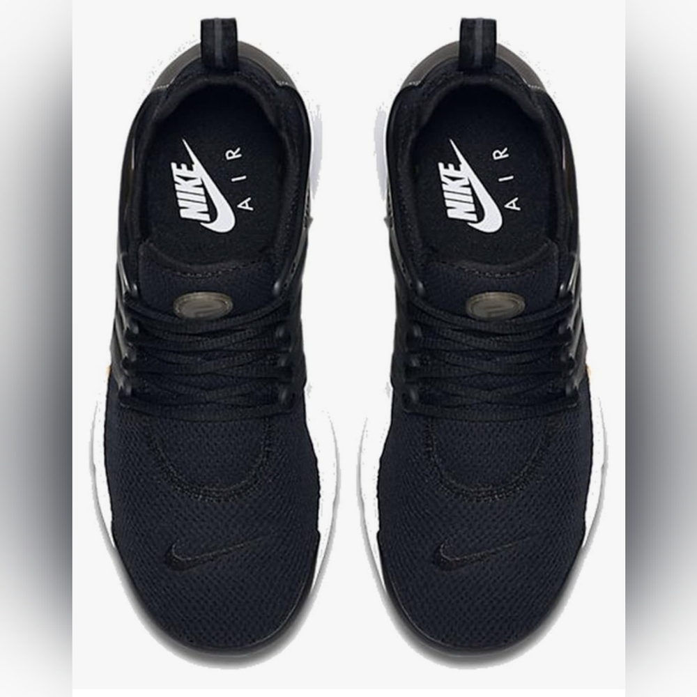 Nike Kids Black and White Athletic Shoes - Picture 2 of 9